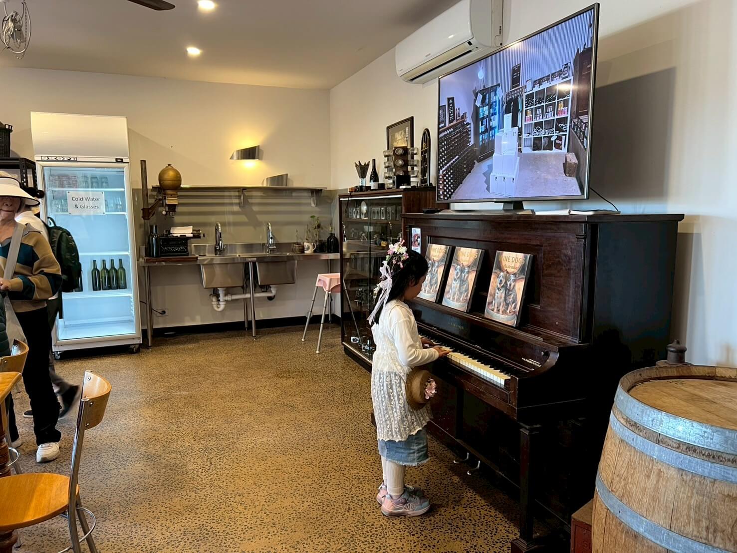 Carnella Canola Walk 5