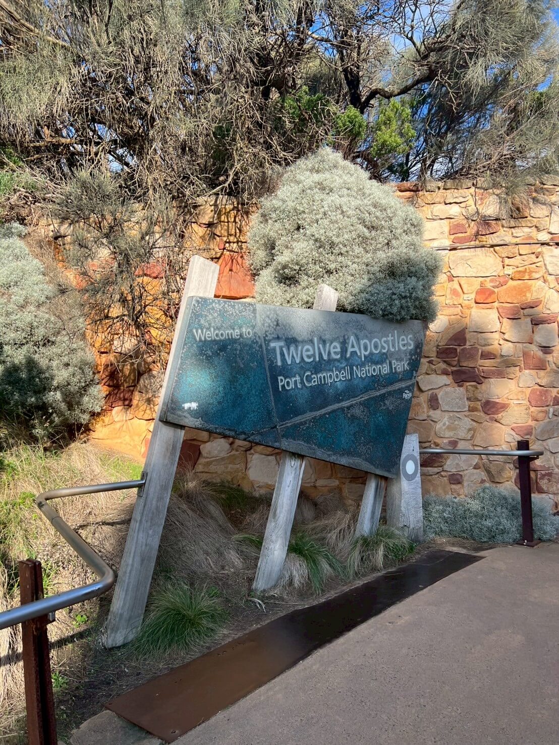 12 apostles 12 apostles banner 1