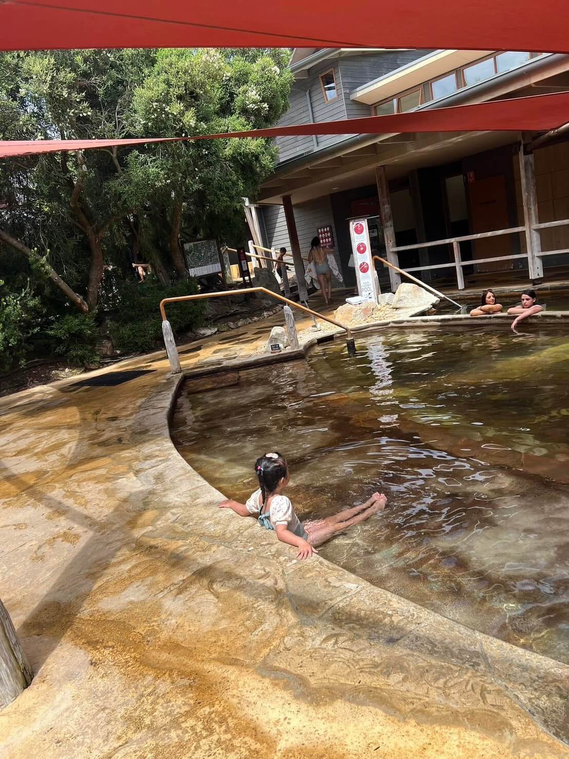 Mornington Hot Springs 8