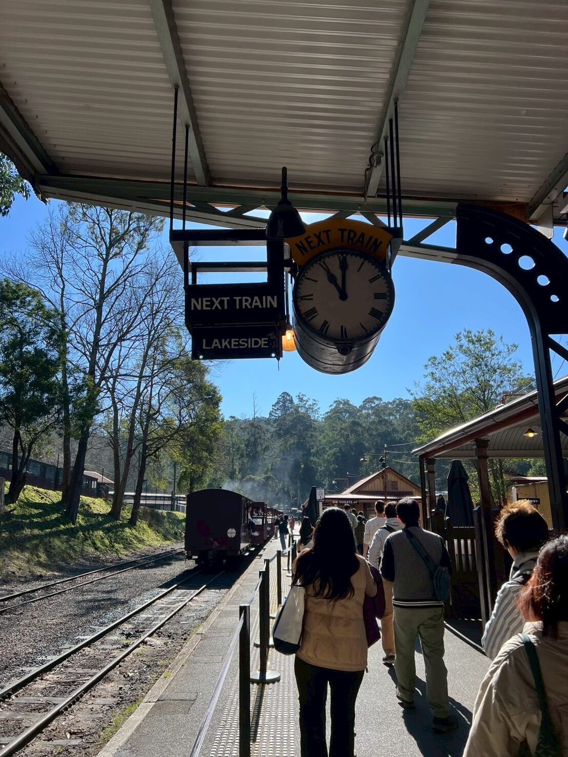 puffing billy steam train station 7.